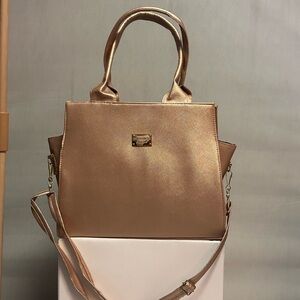 Tan and Gold Tote with Structured Design and Versatile Features